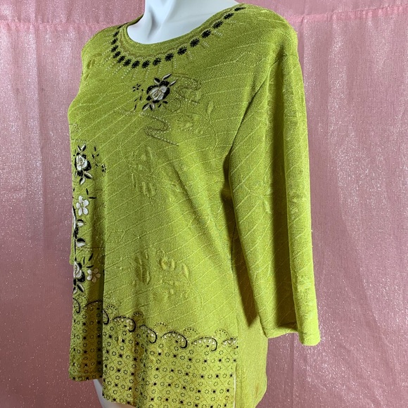 EUC T-C Fashion Stretchy Knit Top (XL) - Picture 2 of 6